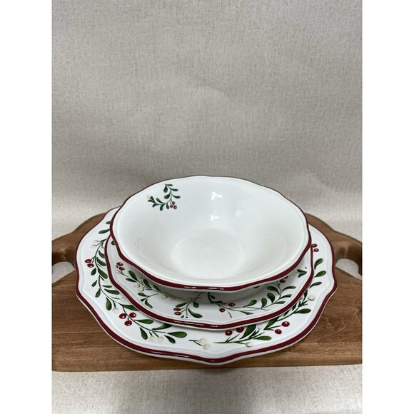 Set 4 Mistletoe Dinner Plates 4 Salad Plates 4 Bowls Better Homes Gardens - Picture 5 of 11